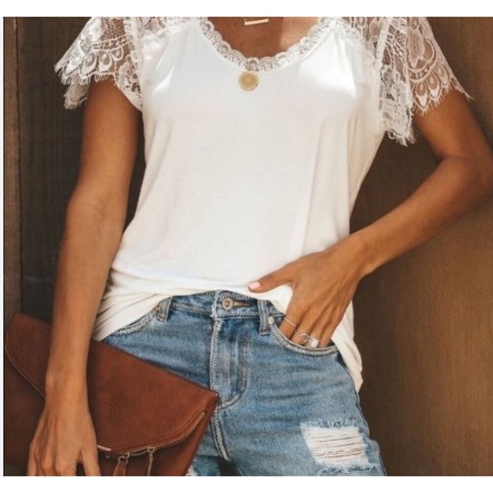 POL Eyelash Lace Sleeve Scoop Neck White T-Shirt Size S Romantic Coastal Cowgirl